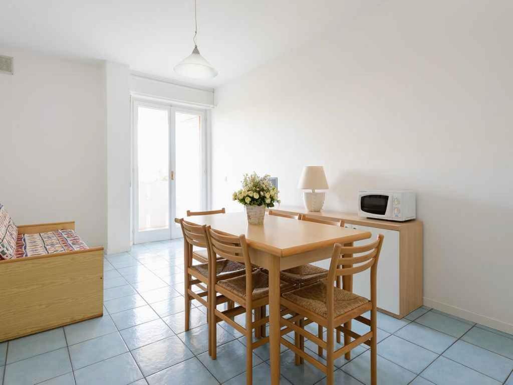Apartment In Lignano Sabbiadoro 21783 Exterior photo